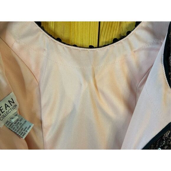 Sean Collection Lace Mini Dress Size 2 (8318) - Picture 7 of 7